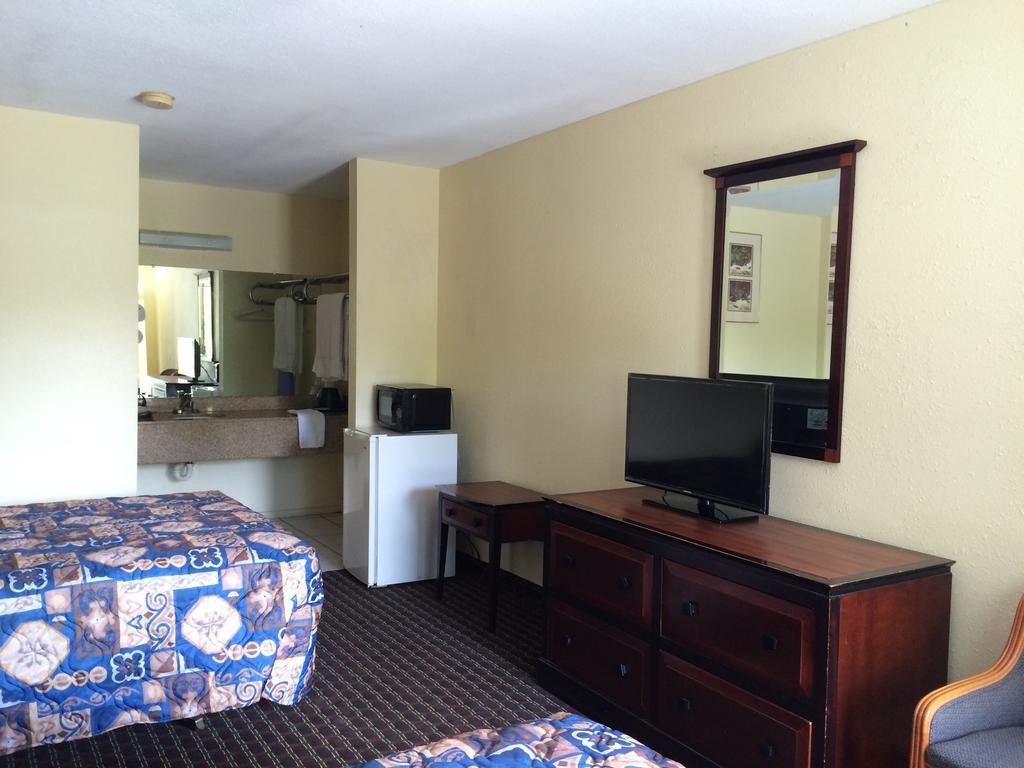 Knights Inn Augusta Fort Gordon חדר תמונה