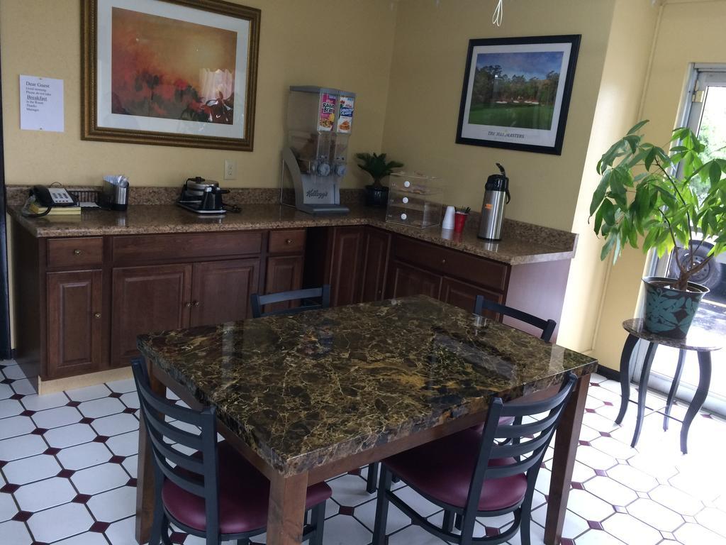 Knights Inn Augusta Fort Gordon מראה חיצוני תמונה